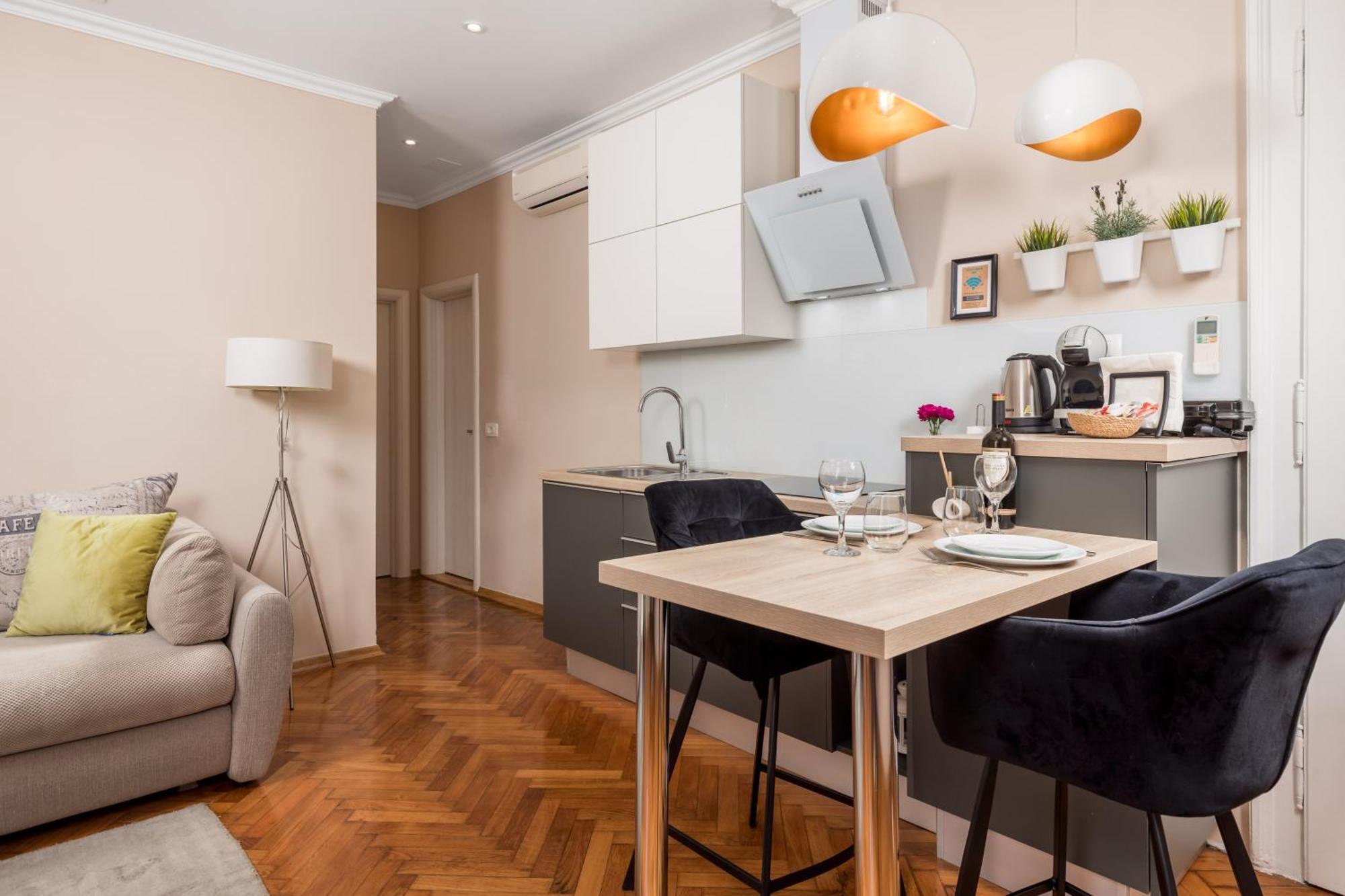Apartments Neo Rijeka Luaran gambar